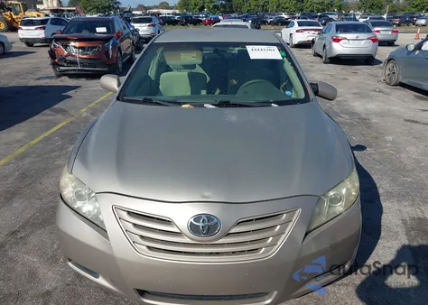 2007 Toyota Camry Le z USA, uszkodzony, nr VIN 4T1BE46K57U096801